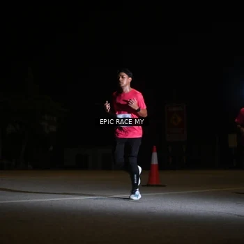 Runner Photo 8405184