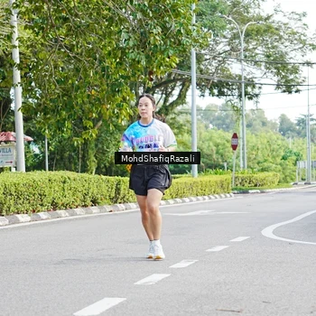 Runner Photo 8405189
