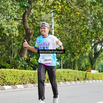 Runner Photo 8405191