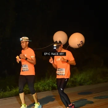 Runner Photo 8405199
