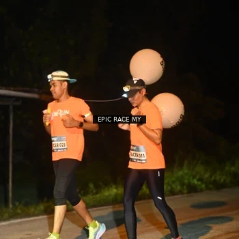 Runner Photo 8405204