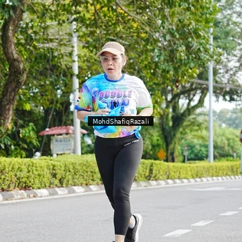 Runner Photo 8405221