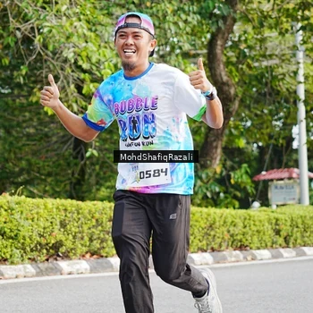 Runner Photo 8405222