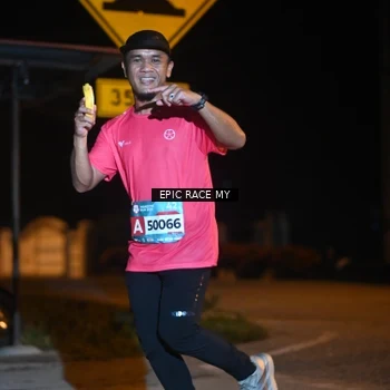Runner Photo 8405235