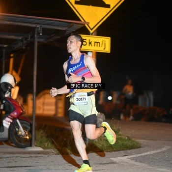 Runner Photo 8405239