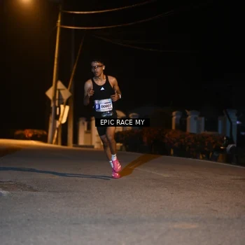 Runner Photo 8405252