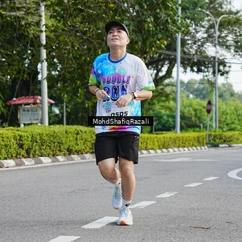 Runner Photo 8405296