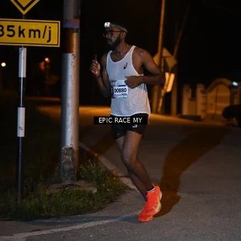 Runner Photo 8405302