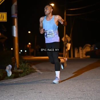 Runner Photo 8405305