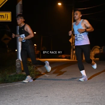 Runner Photo 8405307