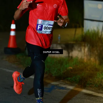 Runner Photo 8405309