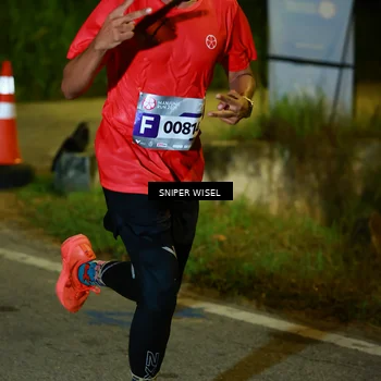Runner Photo 8405314