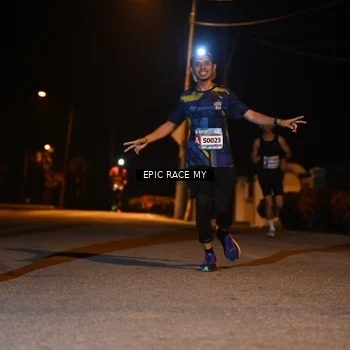 Runner Photo 8405321