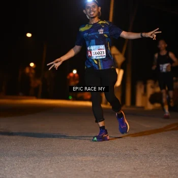 Runner Photo 8405323