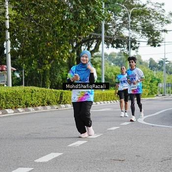 Runner Photo 8405326