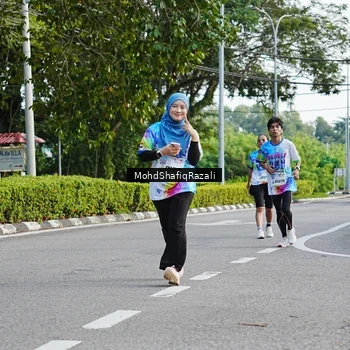 Runner Photo 8405329