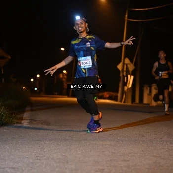 Runner Photo 8405331
