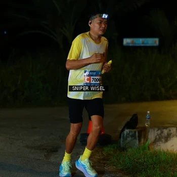 Runner Photo 8405337