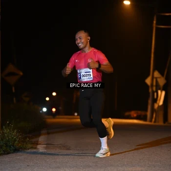 Runner Photo 8405351