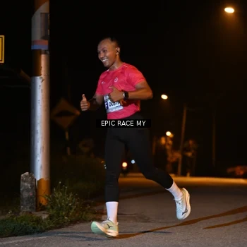 Runner Photo 8405352