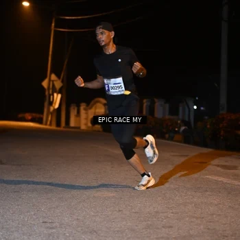 Runner Photo 8405363