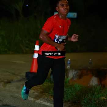 Runner Photo 8405366