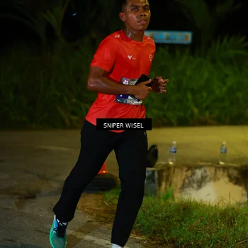 Runner Photo 8405371