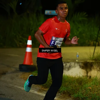 Runner Photo 8405374