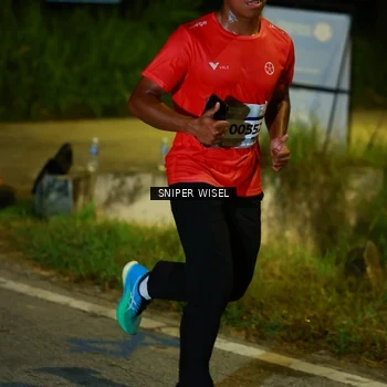 Runner Photo 8405387