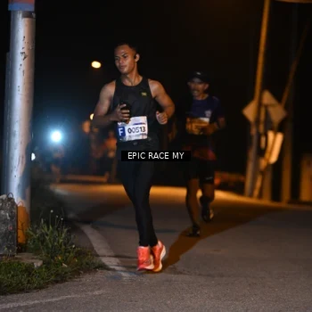 Runner Photo 8405388
