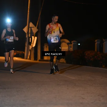 Runner Photo 8405400