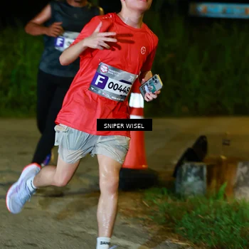 Runner Photo 8405418