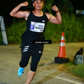 Runner Photo 8405436