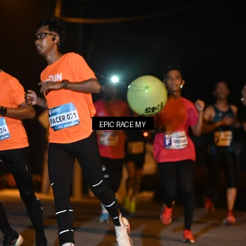 Runner Photo 8405476