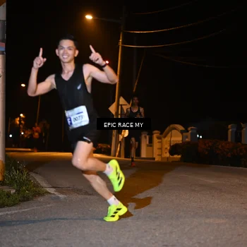 Runner Photo 8405498