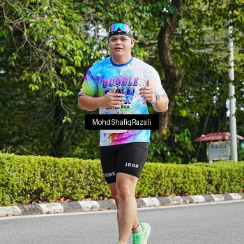 Runner Photo 8405536