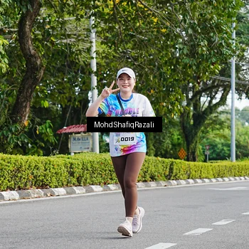 Runner Photo 8405558