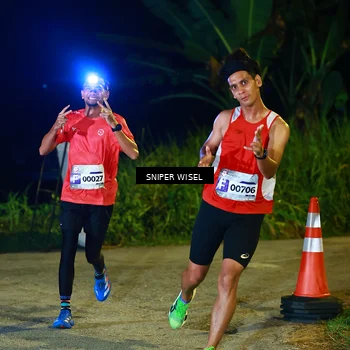 Runner Photo 8405569