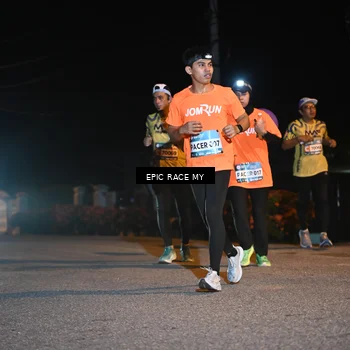 Runner Photo 8405592