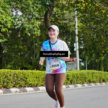 Runner Photo 8405599