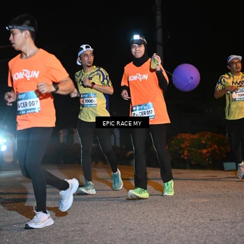 Runner Photo 8405600