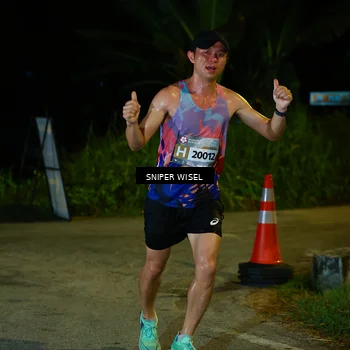 Runner Photo 8405646