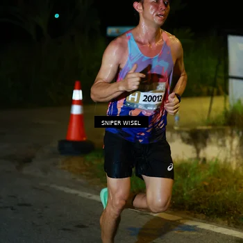Runner Photo 8405655