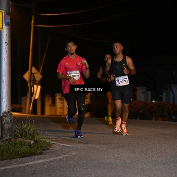 Runner Photo 8405661
