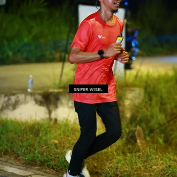 Runner Photo 8405666