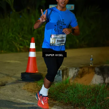 Runner Photo 8405727