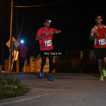 Runner Photo 8405732