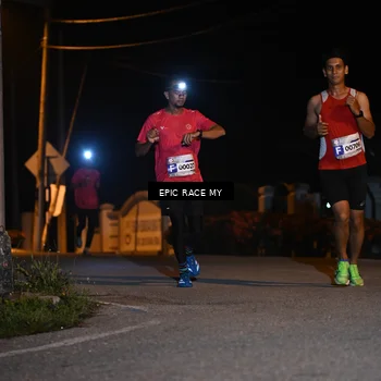 Runner Photo 8405740