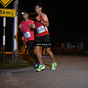 Runner Photo 8405759
