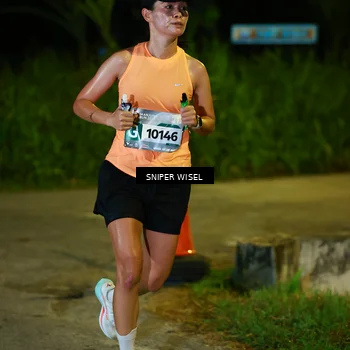 Runner Photo 8405771